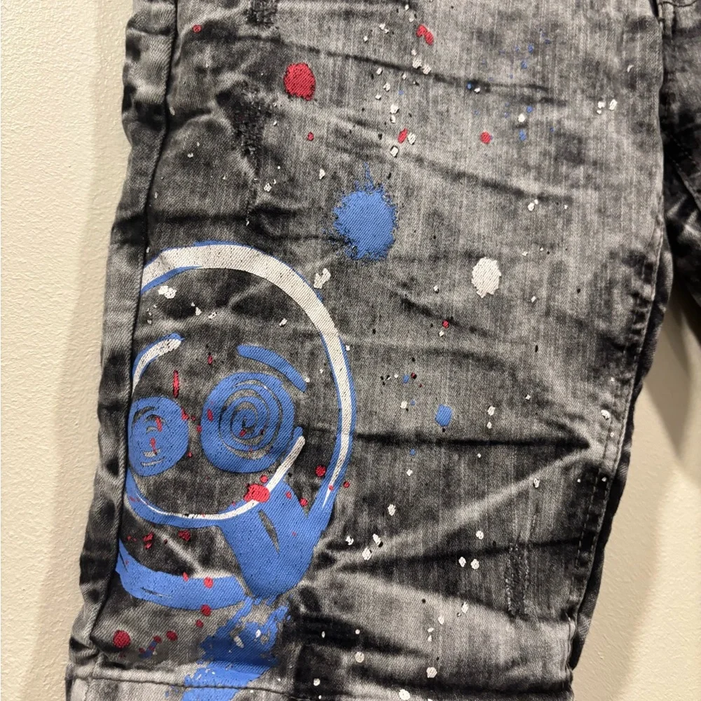 South Pole Gray Denim Shorts with Graphic Prints - Picture 3 of 8